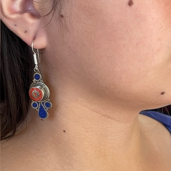 Traditional ethnic Gemstone earrings - Picture 5 of 8